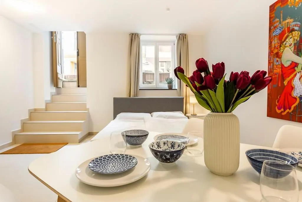 Sleek Design In Trendy Mitte Daire Berlin